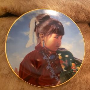 Hamilton collection plate